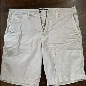 American Eagle Light Blue Men’s (32) Shorts